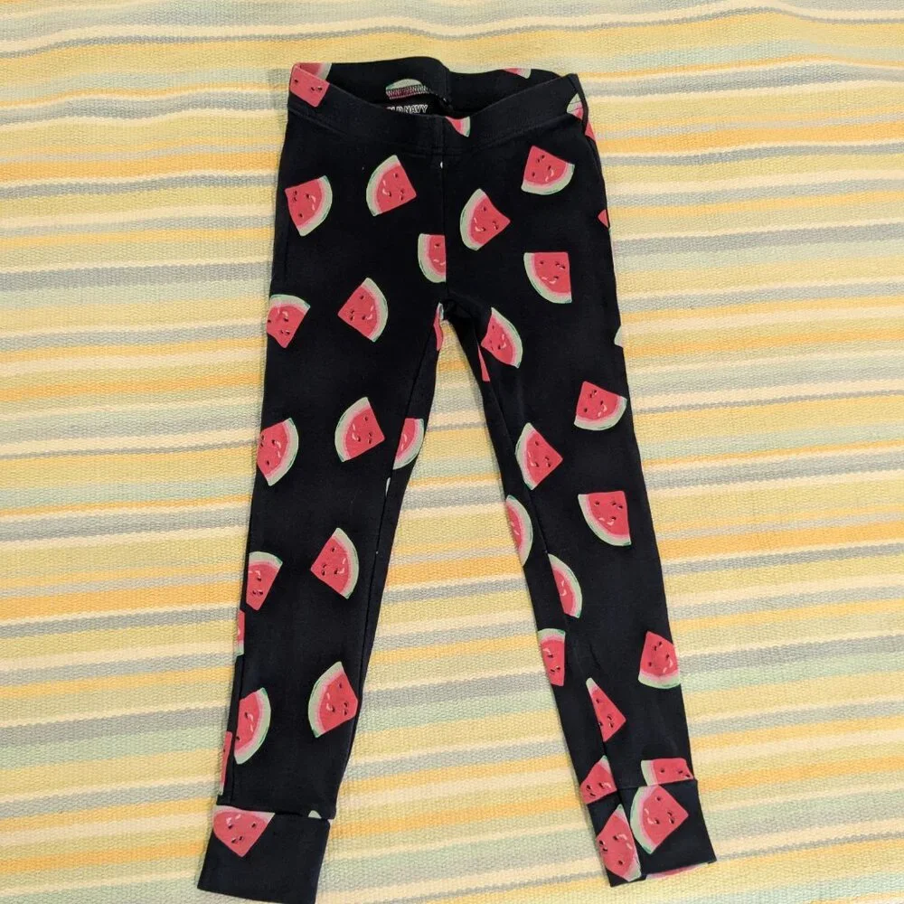 ⭐  Girls Old Navy Watermelon Print Pajamas Set Size 6